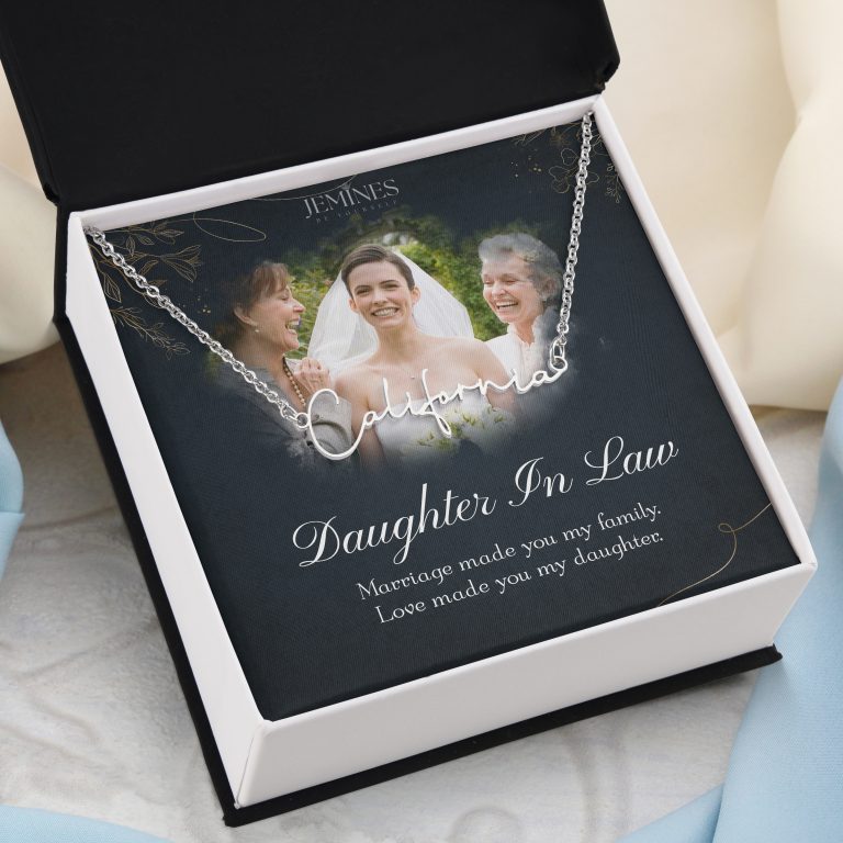 JEMINES Personalized Memories Photo Name Necklace Gifts