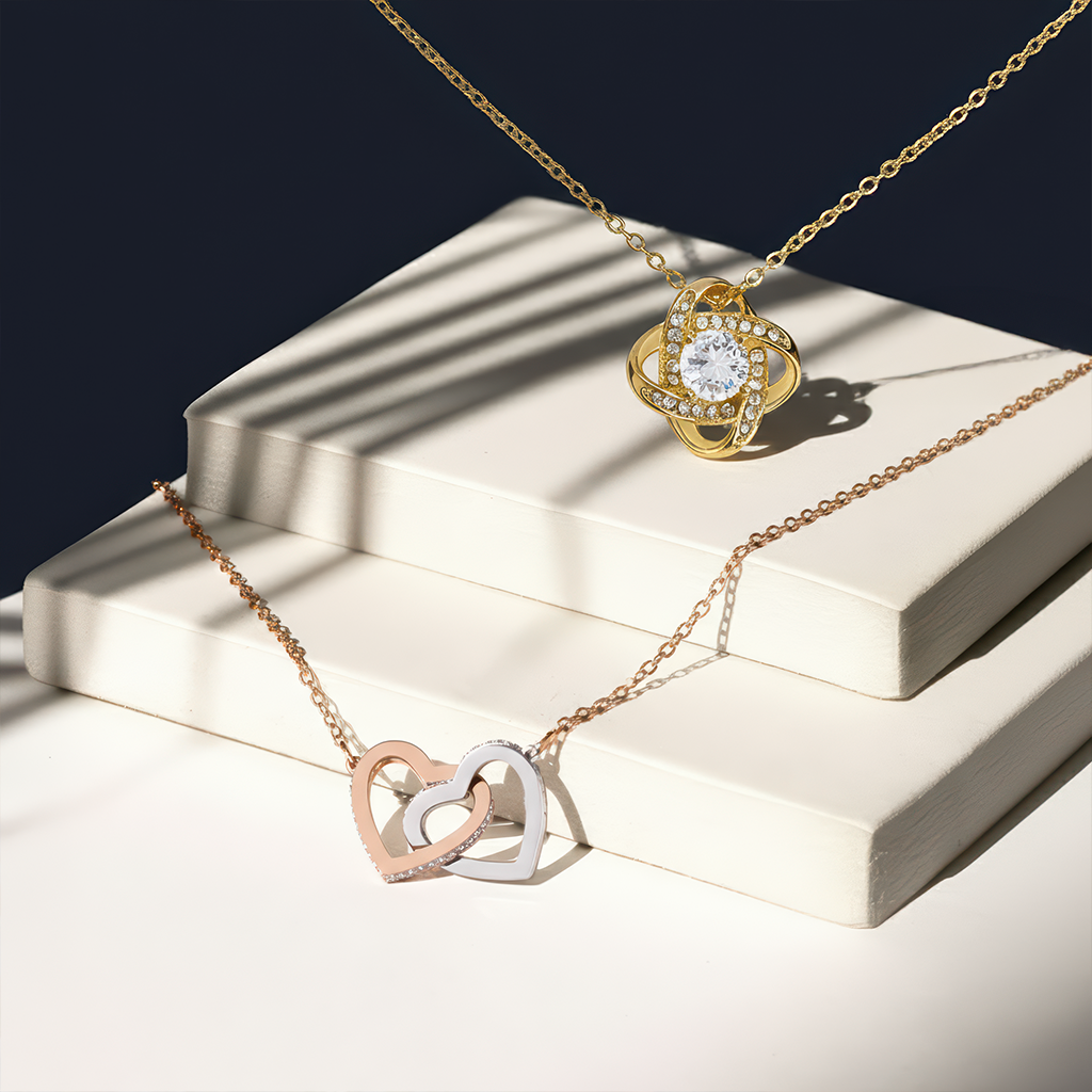 Everlasting Love necklace