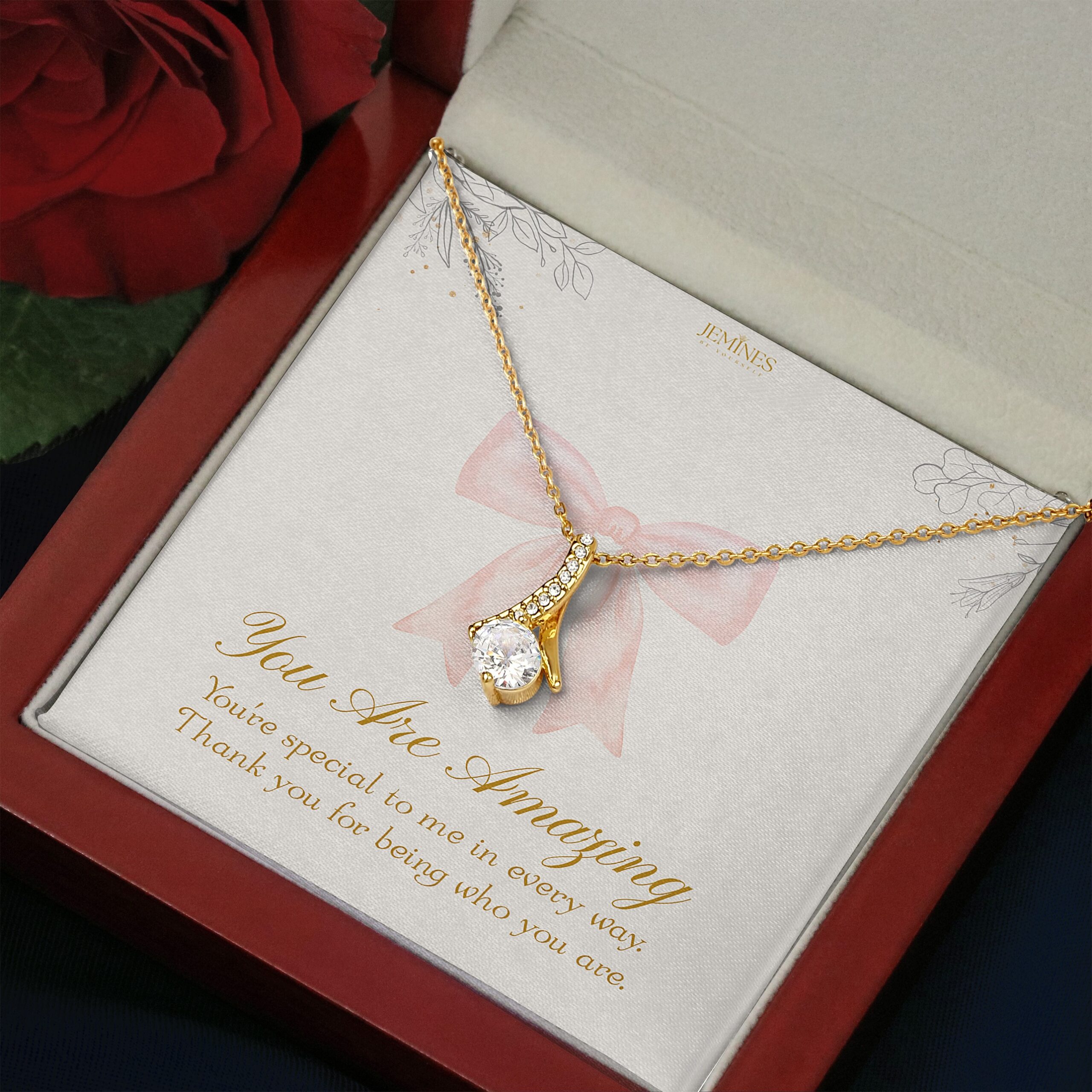 Alluring Beauty Gold Necklace Elegant Gift - Image 3