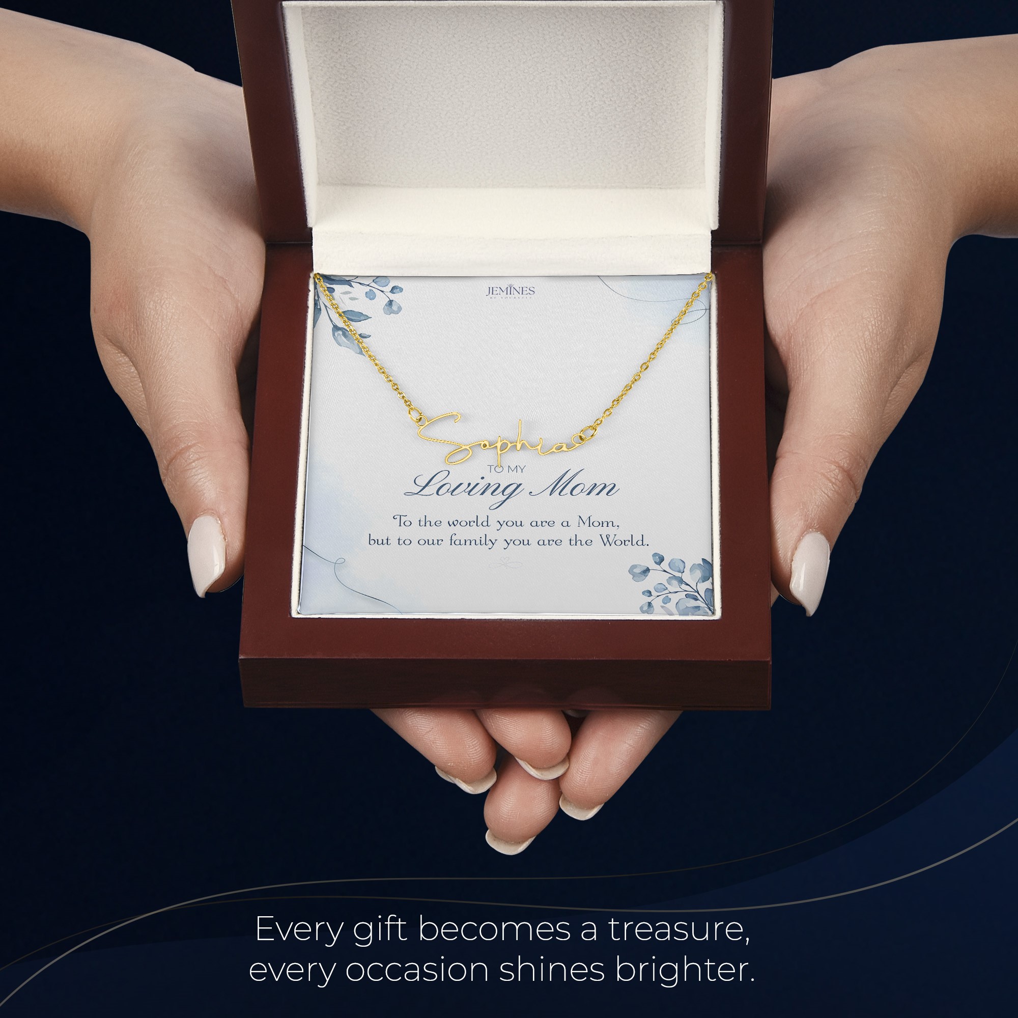 Loving Mom Signature Name Gold Necklace Elegant Gift - Image 6