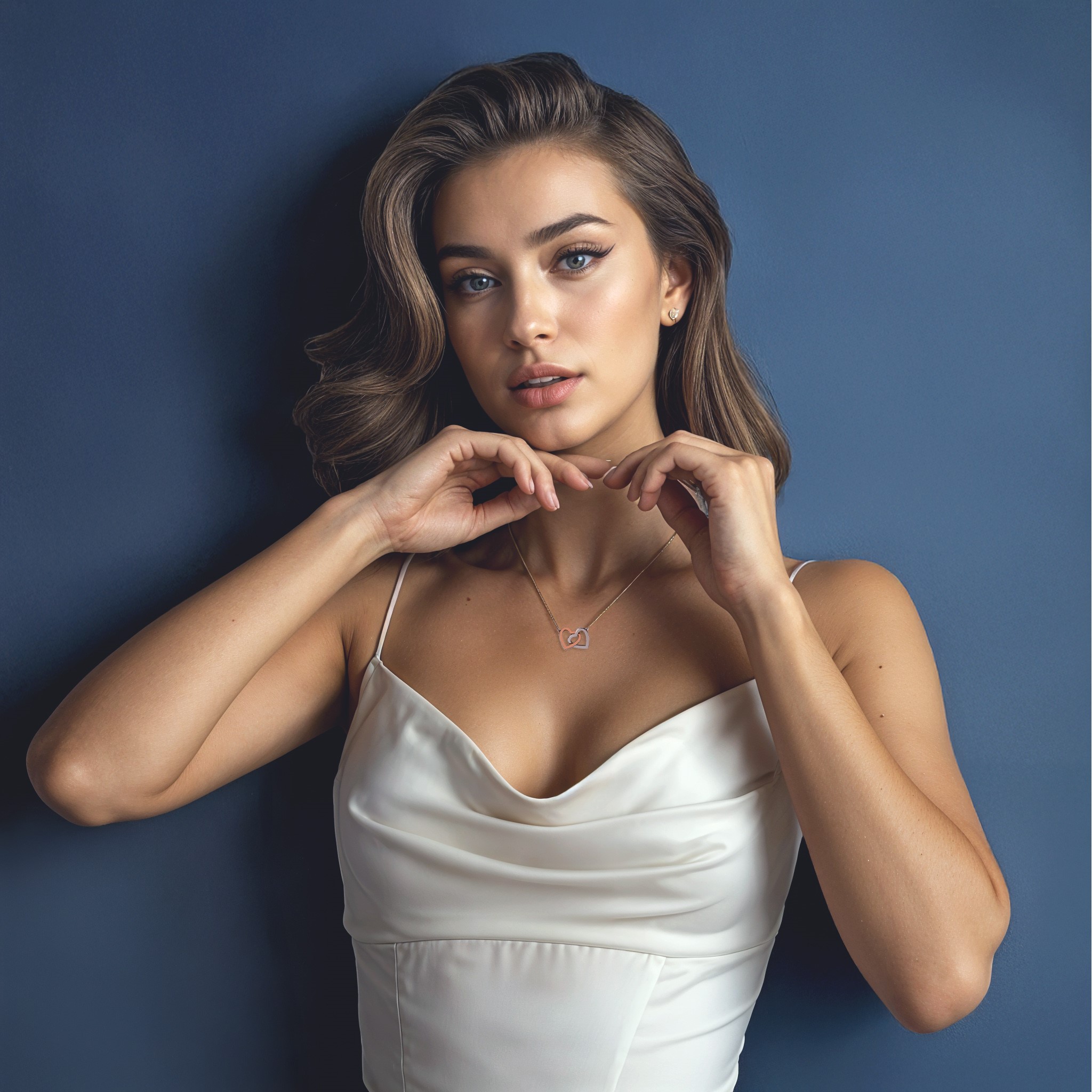 Wife Interlocking Hearts Necklace Elegant Gift - Image 7